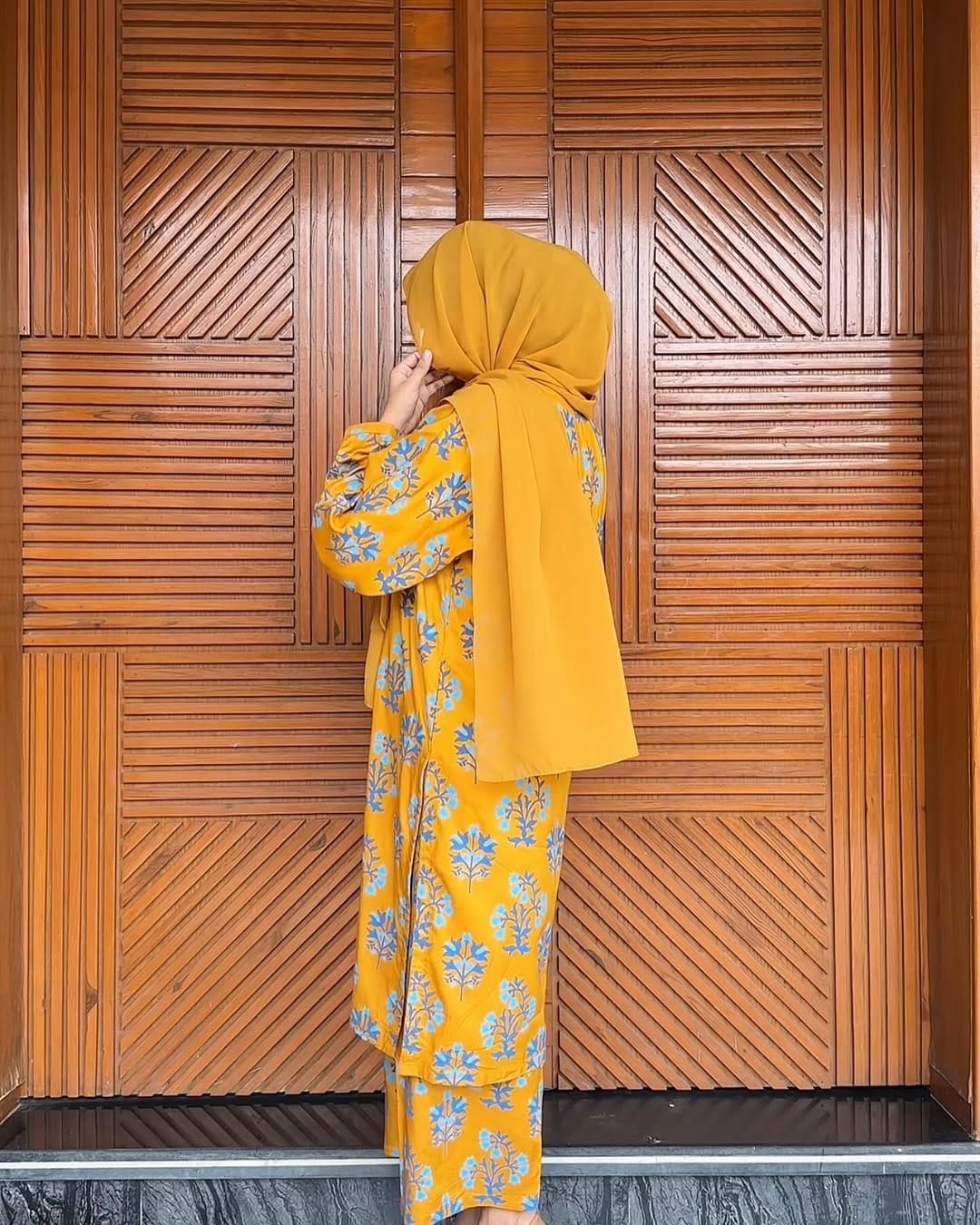 NEW PRINTED DESIGN SHIRT & TROUSER (TWO PIECE SUITS)